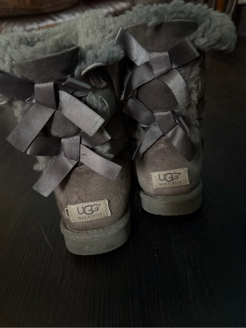 UGG Womens Gray Bailey bows